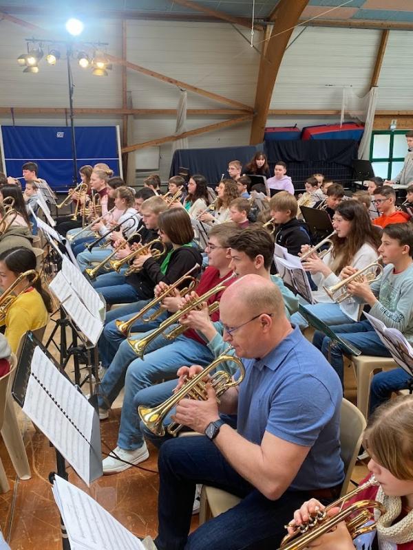 Mass band 16 mars 6
